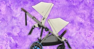 this-electric-stroller-can-rock-your-baby-for-you