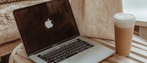 report:-parents-say-school-officials-gave-students-laptops-with-bed-bugs-inside-them