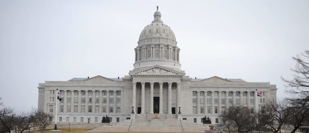 fact-check:-did-republican-state-senators-participate-in-a-book-burning?