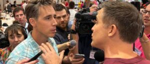 exclusive:-josh-hawley’s-opponent-is-a-big-fan-of-his-work,-private-texts-reveal