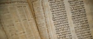 fact-check:-did-the-vatican-remove-14-books-from-the-bible?
