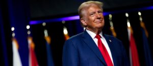 fact-check:-image-showing-trump’s-bandaged-ear-is-from-right-after-shooting,-not-september