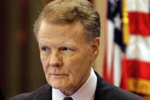 madigan-criticizes-‘press-frenzy’-as-he-seeks-to-screen-jury-–-washington-examiner