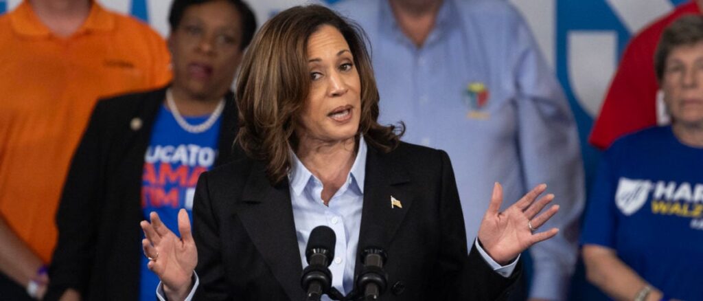 fact-check:-no,-this-image-does-not-show-kamala-harris-in-the-90s