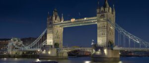 sacramento-closes-down-bridge-for-elegant-charity-event.-separate-bridge-opens,-immediately-breaks