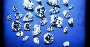 a-diamond-making-machine-will-cost-you-$200,000-on-alibaba
