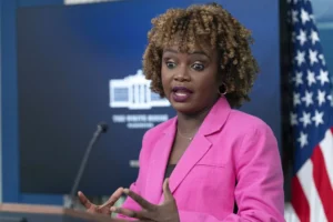 white-house-explains-biden’s-trump-hat-–-washington-examiner