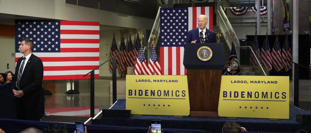 white-house,-media-elites-think-americans-are-too-stupid-to-see-how-good-biden’s-economy-is