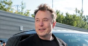 elon-musk-is-a-national-security-risk