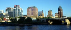 antisemitic-mural-stokes-heated-debate-in-milwaukee-as-officials-step-in