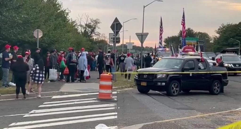 this-is-strange…-update:-nassau-county-police-commissioner-claims-person-detained-“may-have-been-training-a-bomb-detection-dog”-near-trump-rally-|-the-gateway-pundit-|-by-cristina-laila