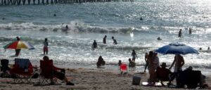 officials-reopen-beaches-in-san-diego-that-were-closed-for-over-1,000-days