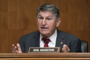manchin-not-endorsing-harris-after-call-for-filibuster-carve-out-–-washington-examiner