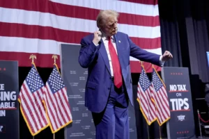 democratic-gallego-voters-ticket-splitting-for-trump-in-arizona-–-washington-examiner