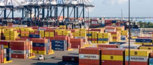 ‘sleeping-giant’:-us-could-be-inches-away-from-another-economic-crisis-as-massive-port-strike-looms