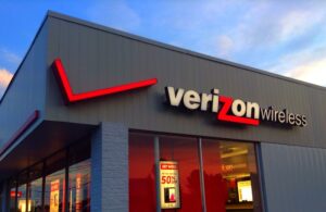 massive-verizon-outage-leaves-‘millions’-without-service-nationwide-|-the-gateway-pundit-|-by-jim-hᴏft