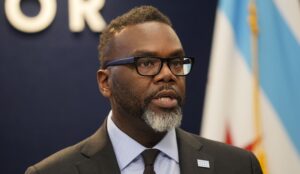 as-illinois-manufacturing-jobs-drop,-chicago-mayor-announces-awards-–-washington-examiner