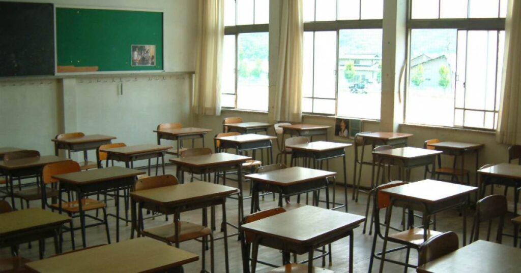 indiana-teacher-arrested-after-students-find-meth-hidden-in-hair-scrunchie-at-‘family-fun-night’-event-|-the-gateway-pundit-|-by-cassandra-macdonald