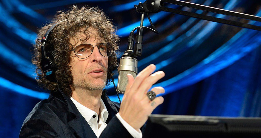 after-howard-stern-proudly-embraces-his-wokeism,-president-trump-weighs-in:-he’s-a-‘broken-weirdo’-|-the-gateway-pundit-|-by-margaret-flavin