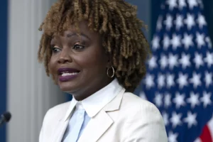 white-house-downplays-supply-chain-snarls-amid-dockworkers-strike-washington-examiner