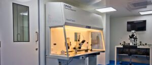 man-sues-doctor,-says-he-learned-daughter-not-related-to-him-in-embryo-mix-up