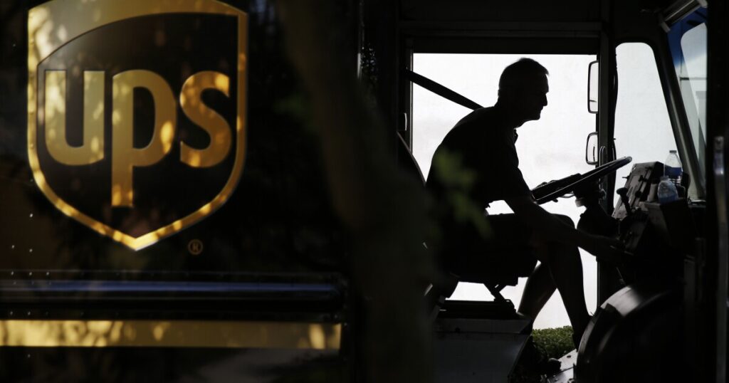 ups-agreement-tempts-amazon-drivers-who-make-$18-an-hour