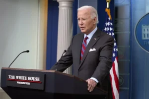 biden-makes-surprise-appearance-at-white-house-briefing-–-washington-examiner