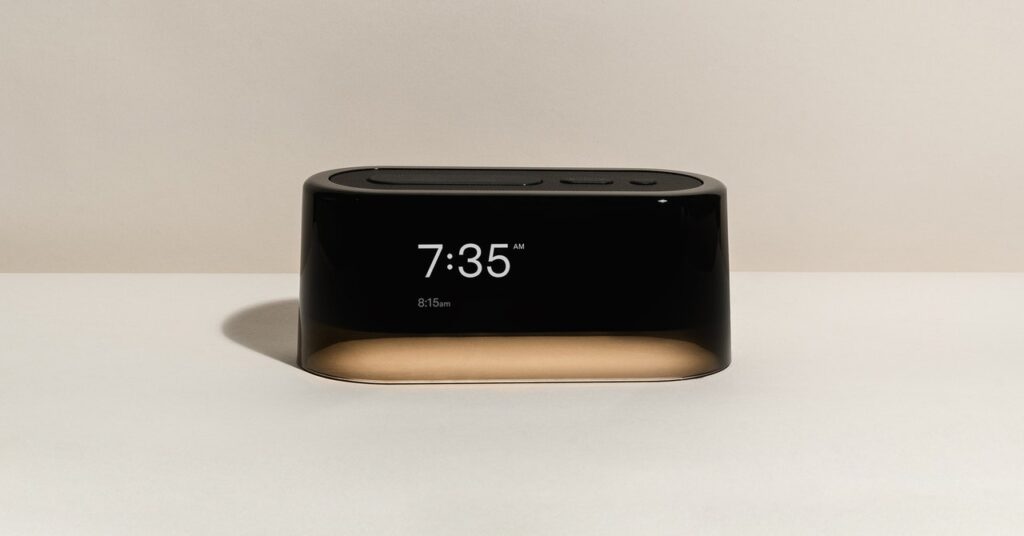 this-alarm-clock-lulls-you-to-sleep-with-an-ai-generated-bedtime-story