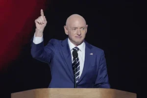 mark-kelly-says-arab-americans-‘shouldn’t-be-considering’-voting-gop-washington-examiner
