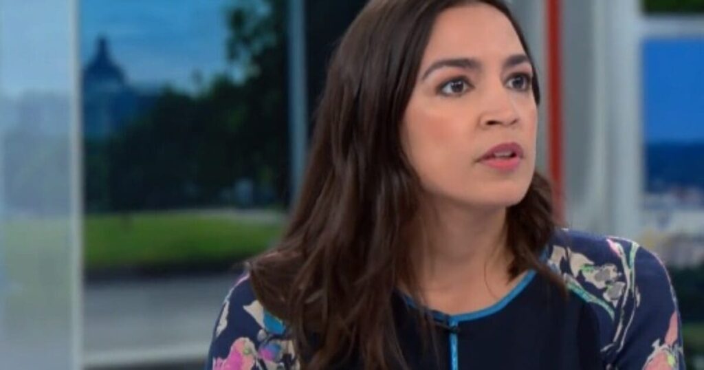 watch:-aoc-doesn’t-rule-out-helping-gaetz-remove-kevin-mccarthy,-says-she-will-‘cross-that-bridge-when-we-get-to-it’-|-the-gateway-pundit-|-by-cassandra-macdonald