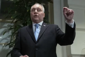 scalise-rallies-arizona-voters-to-vote-early-for-trump-–-washington-examiner