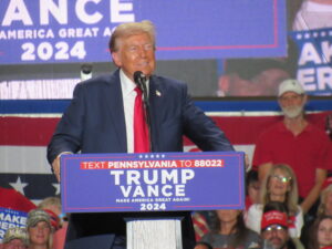 trump-campaign-reportedly-planning-a-huge-event-at-‘the-world’s-most-famous-arena’