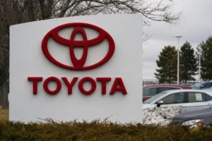 toyota-chairman-warns-‘jobs-would-be-lost’-in-shift-to-evs-–-washington-examiner