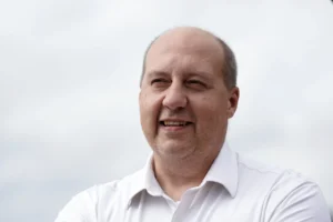 house-candidate-consulted-for-group-with-dark-money-ties-–