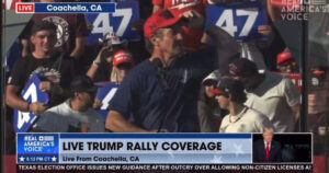 watch:-“it’s-time-to-pick-a-side”-–-hollywood-a-lister-dennis-quaid-delivers-remarks-at-president-trump’s-rally-in-coachella,-california-|-the-gateway-pundit-|-by-jordan-conradson