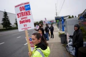 boeing-enters-$10-billion-credit-agreement-as-striking-workers-bleed-company-–-washington-examiner