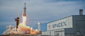 fact-check:-was-a-frog-photographed-during-a-recent-spacex-launch?