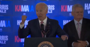 what?-confused-joe-biden-says-kamala-beat-trump-“so-badly-in-the-debate,-he’s-scared-to-death-to-beat-her-again”-(video)-|-the-gateway-pundit-|-by-jordan-conradson