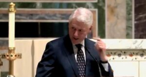 “i-thought-your-mother-was-the-cat’s-meow…-she-would-flirt-with-me…”-–-bill-clinton-delivers-bizarre-eulogy-at-memorial-service-for-ethel-kennedy-(video)-|-the-gateway-pundit-|-by-cristina-laila