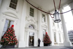 doug-emhoff-predicts-‘more-dreidels’-in-white-house-christmas-decor-if-harris-wins-–-washington-examiner