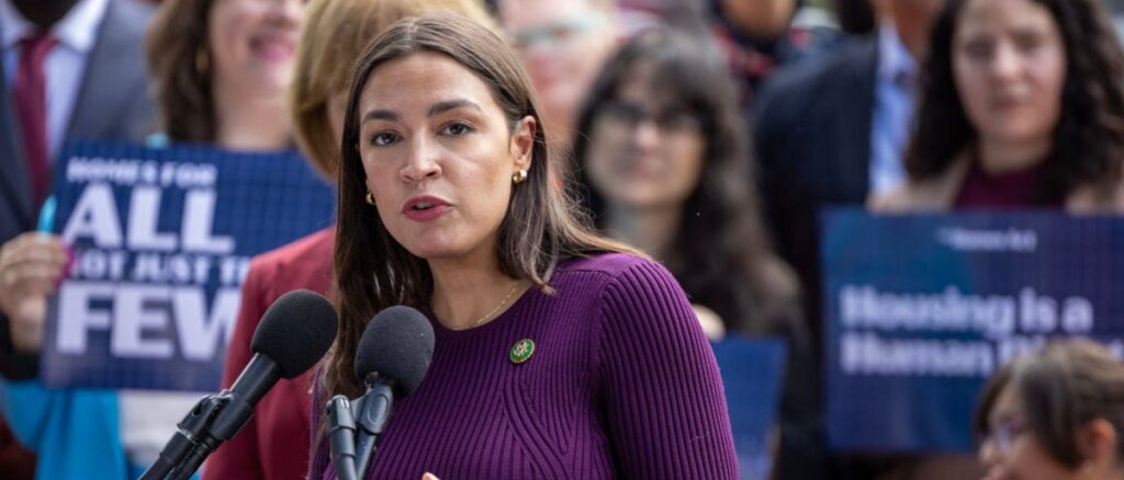 fact-check:-did-aoc-incorrectly-claim-that-she-was-in-capitol-building-during-jan.-6-attack?