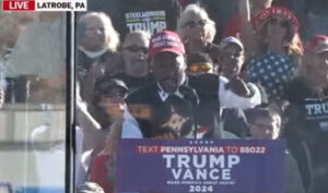 watch:-“they-want-to-put-tampons-in-the-boy’s-bathroom!”-—-pittsburgh-steelers-stars-antonio-brown-and-le’veon-bell-endorse-trump-at-rally-in-latrobe,-pennsylvania-|-the-gateway-pundit-|-by-jordan-conradson