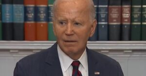 it-begins:-columnist-wonders-if-democrats-would-have-been-better-off-to-stick-with-joe-biden-|-the-gateway-pundit-|-by-mike-lachance