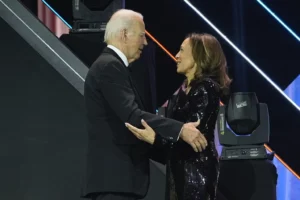 kamala-harris-has-a-biden-dilemma-–-washington-examiner