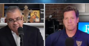 war-room-guest-host-dave-bossie-discusses-president-trump-dominating-the-polls-with-rasmussen-pollster-mark-mitchell-(video)