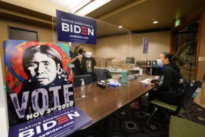 biden-to-make-historic-visit-in-arizona-as-democrats-worry-about-bleeding-support-–-washington-examiner