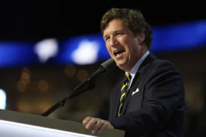 trump-turns-to-tucker-carlson-at-maga-studded-georgia-rally-–-washington-examiner