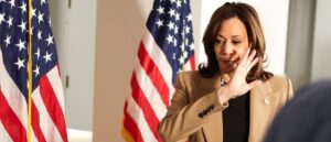 harris’-advocates-are-crushing-her-only-winnable-narrative