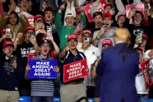 trump-makes-closing-pitch-to-young-voters-in-pennsylvania-college-town-–-washington-examiner