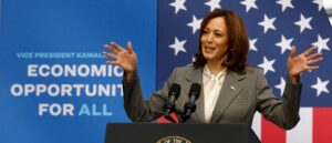 kamala’s-last-ditch-pitch-to-black-men-is-a-dream-for-scammers,-fraudsters